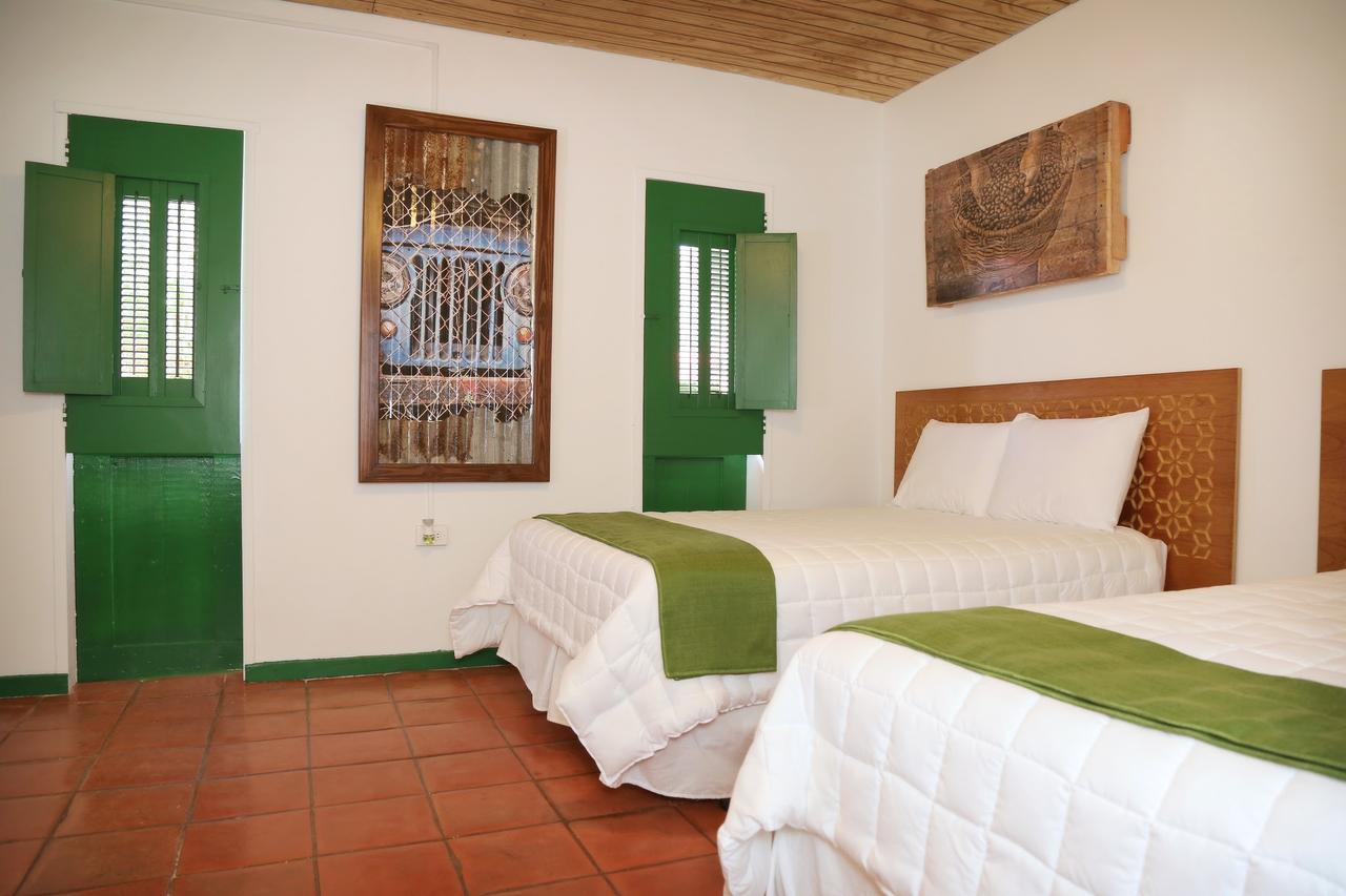 Hacienda Juanita Hotell Maricao Exteriör bild
